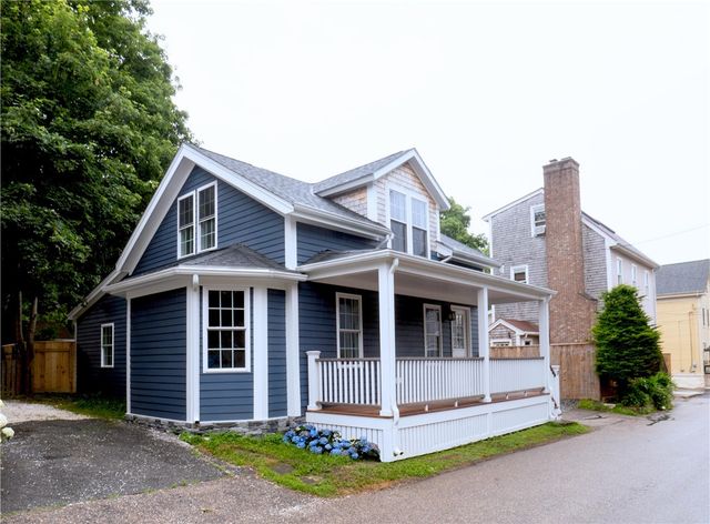 57 Callender Avenue, Newport, RI 02840