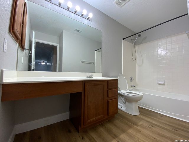 24510 Brazos Stage, San Antonio, TX 78255