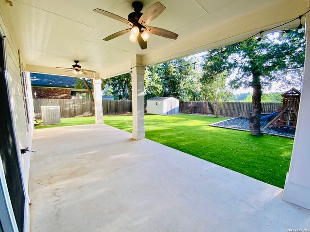 24510 Brazos Stage, San Antonio, TX 78255