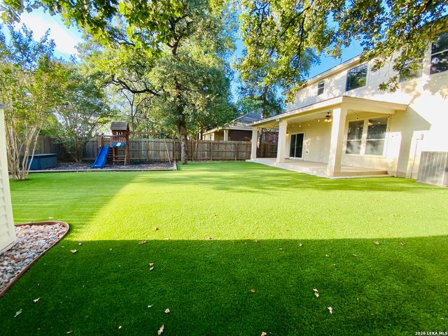 24510 Brazos Stage, San Antonio, TX 78255