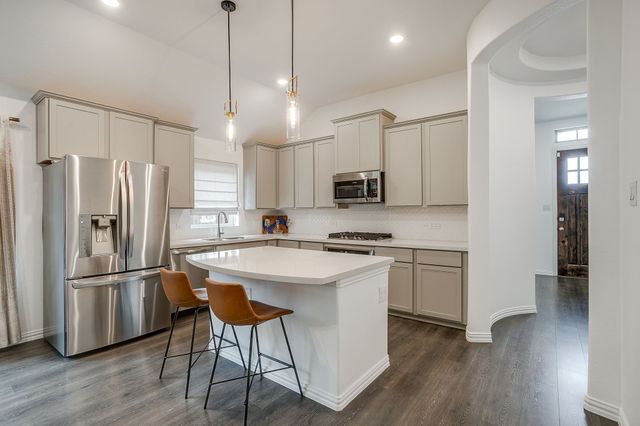 7508 Rhyner Way, Fort Worth, TX 76137