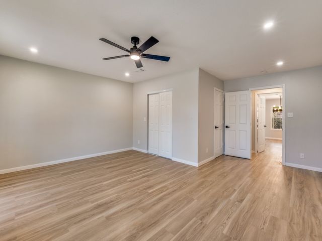 205 Laurel Street, Mansfield, TX 76063