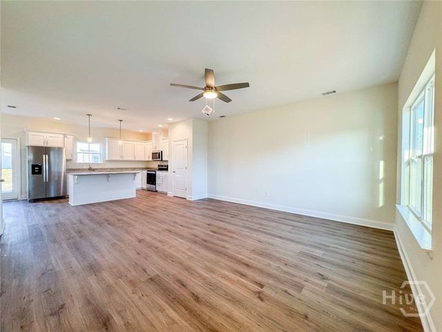 35 Hollis Lane, Midway, GA 31313