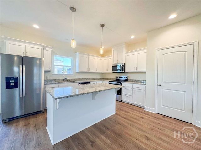 35 Hollis Lane, Midway, GA 31313