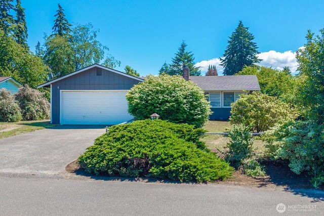 8413 Queets Drive NE, Lacey, WA 98516