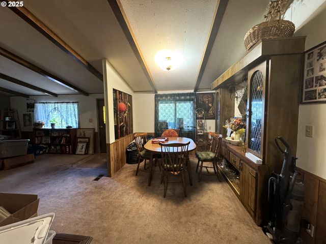 410 EVERGREEN RIDGE Rd, Riddle, OR 97469