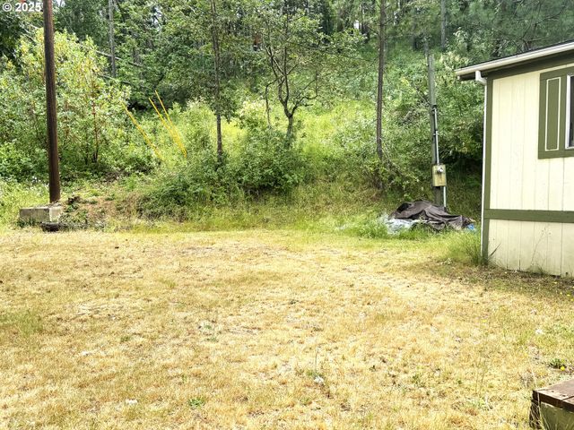 410 EVERGREEN RIDGE Rd, Riddle, OR 97469