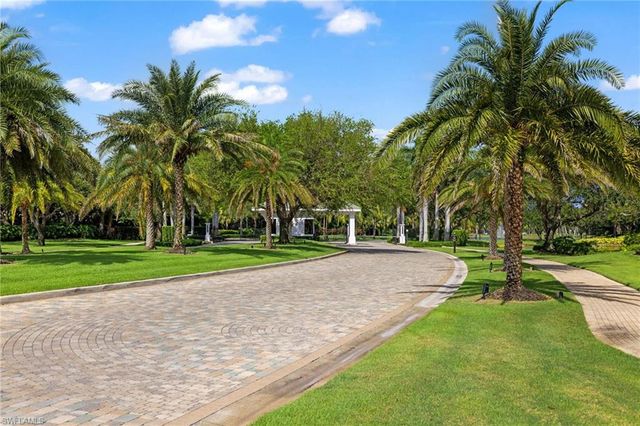 3554 Haldeman Creek DR # 123, Naples, FL 34112