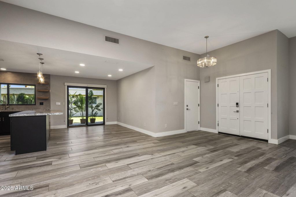 8037 N VIA PALMA --, Scottsdale, AZ 85258 — photo 2