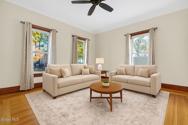 211 N 5th Avenue, Mechanicville, NY 12118