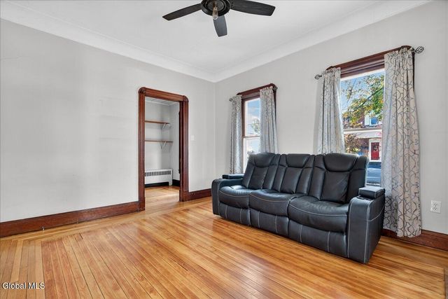 211 N 5th Avenue, Mechanicville, NY 12118