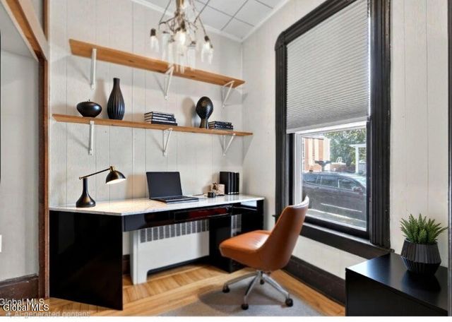 211 N 5th Avenue, Mechanicville, NY 12118