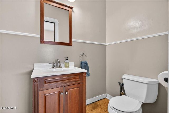 211 N 5th Avenue, Mechanicville, NY 12118