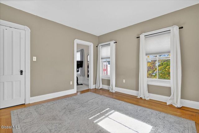 211 N 5th Avenue, Mechanicville, NY 12118