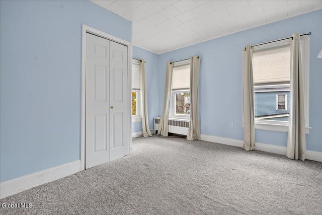 211 N 5th Avenue, Mechanicville, NY 12118