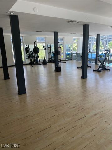 8925 West Flamingo Road 105, Las Vegas, NV 89147