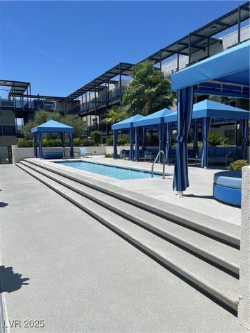 8925 West Flamingo Road 105, Las Vegas, NV 89147