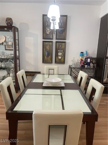 8925 West Flamingo Road 105, Las Vegas, NV 89147