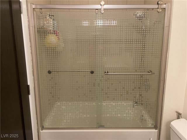 8925 West Flamingo Road 105, Las Vegas, NV 89147