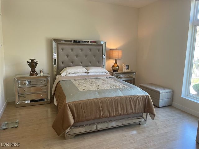 8925 West Flamingo Road 105, Las Vegas, NV 89147