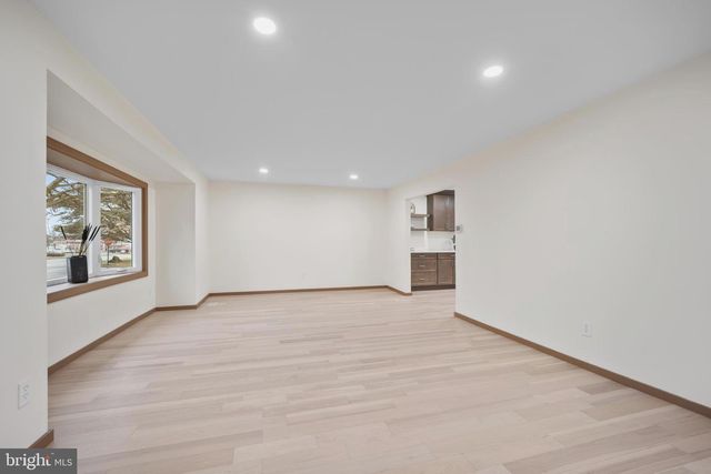 507 HOOD BLVD, Fairless Hills, PA 19030