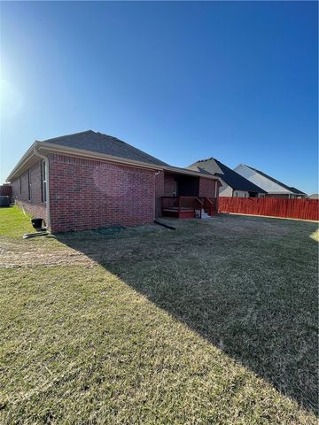 4405 SW Eggersway Place, Bentonville, AR 72712