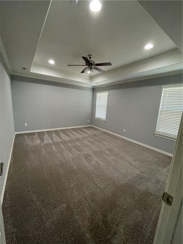 4405 SW Eggersway Place, Bentonville, AR 72712