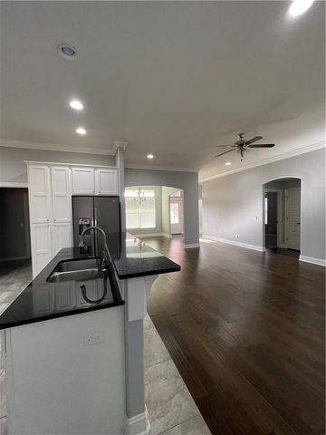 4405 SW Eggersway Place, Bentonville, AR 72712