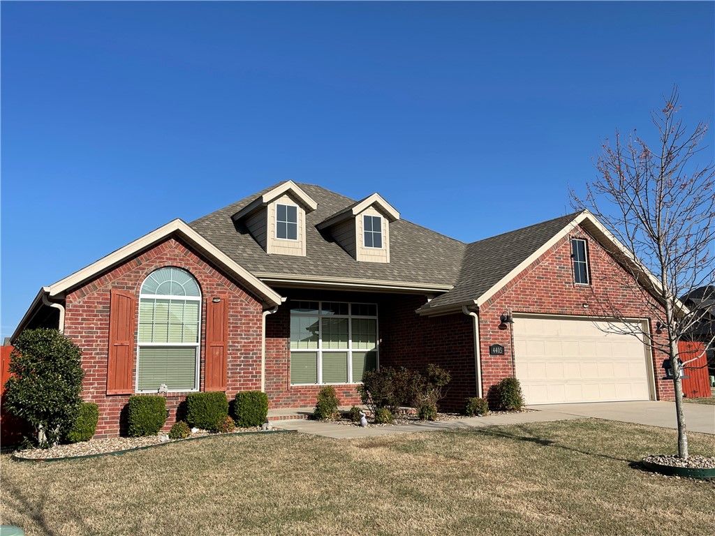 4405 SW Eggersway Place, Bentonville, AR 72712