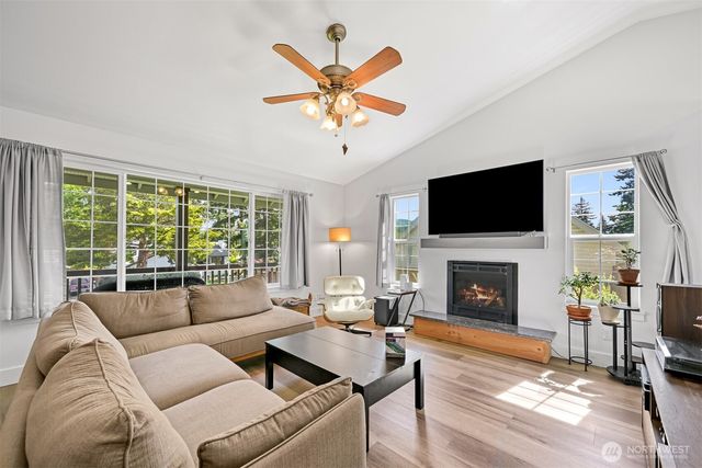 3815 Spring Coulee Road, Bellingham, WA 98226
