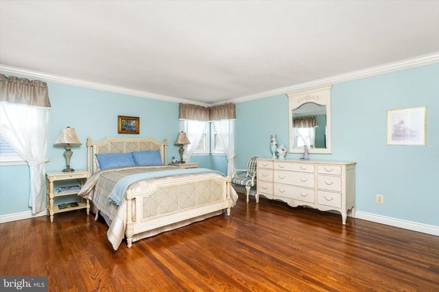 454 DUTCH NECK RD, East Windsor, NJ 08520