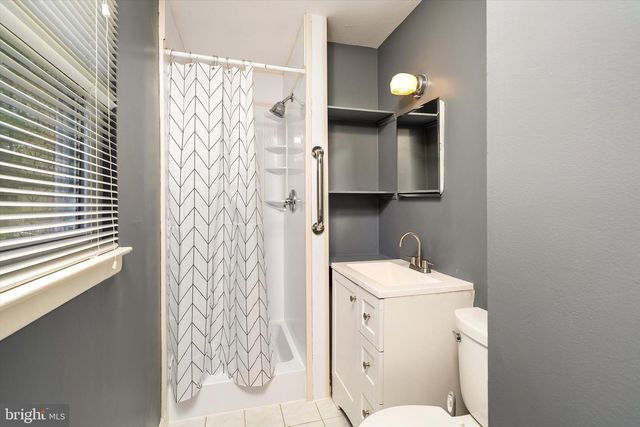 454 DUTCH NECK RD, East Windsor, NJ 08520