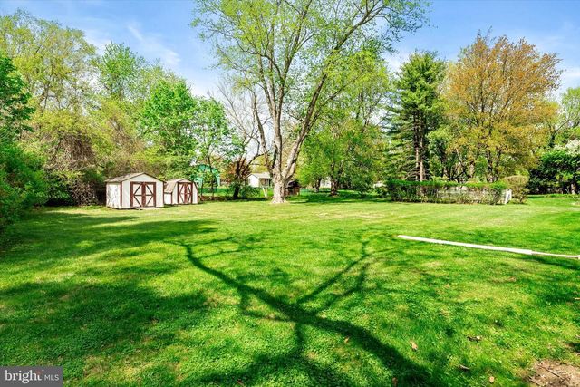 454 DUTCH NECK RD, East Windsor, NJ 08520