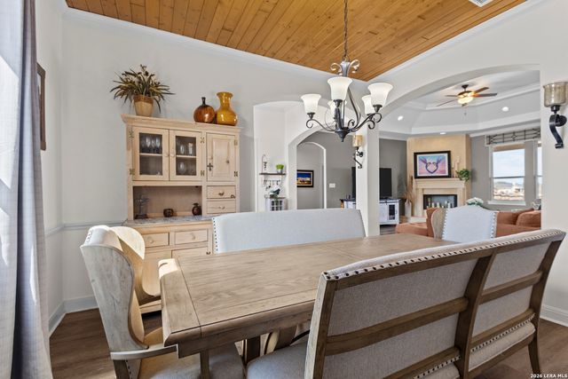 109 Colibro Creek, La Vernia, TX 78121