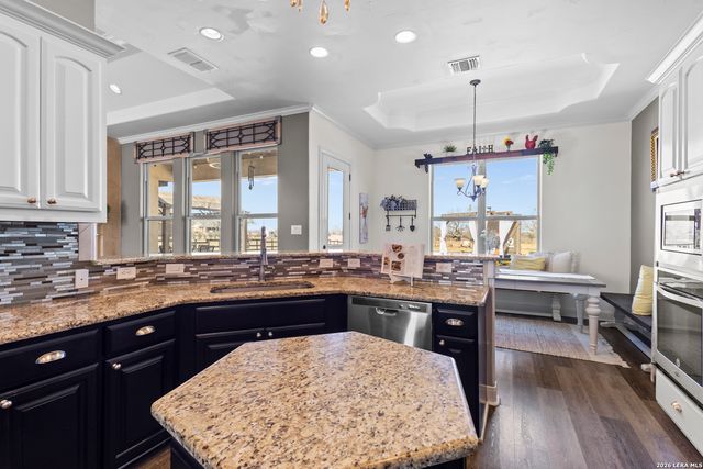 109 Colibro Creek, La Vernia, TX 78121