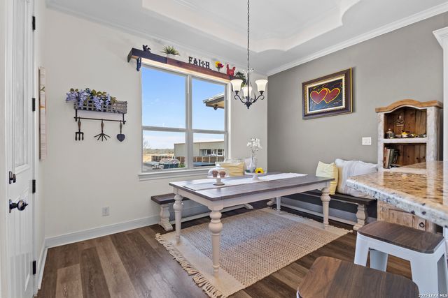 109 Colibro Creek, La Vernia, TX 78121