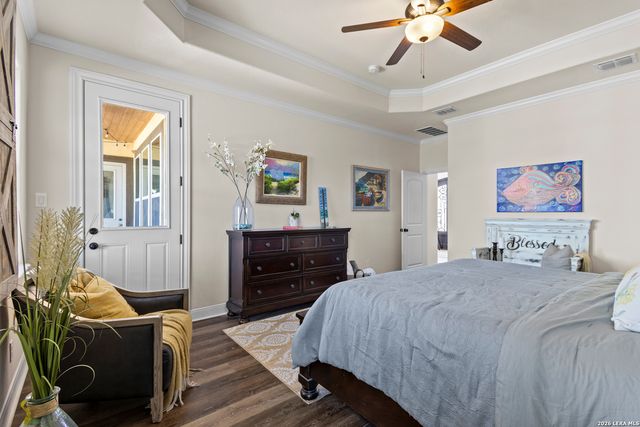 109 Colibro Creek, La Vernia, TX 78121