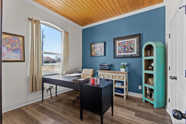 109 Colibro Creek, La Vernia, TX 78121