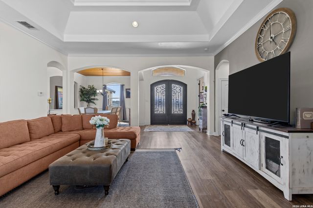 109 Colibro Creek, La Vernia, TX 78121