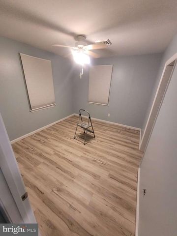 801 CHESTER RIVER DR, Grasonville, MD 21638
