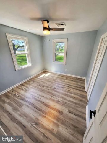 801 CHESTER RIVER DR, Grasonville, MD 21638