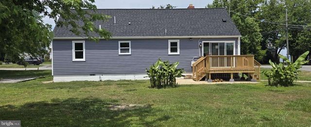 801 CHESTER RIVER DR, Grasonville, MD 21638