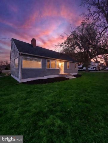 801 CHESTER RIVER DR, Grasonville, MD 21638