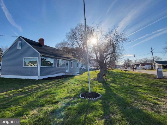 801 CHESTER RIVER DR, Grasonville, MD 21638
