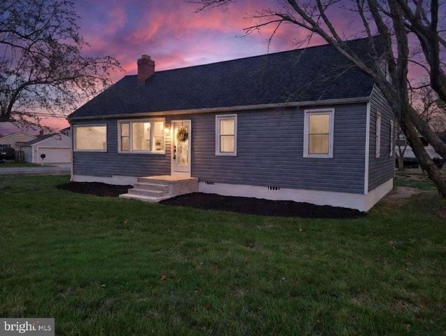 801 CHESTER RIVER DR, Grasonville, MD 21638
