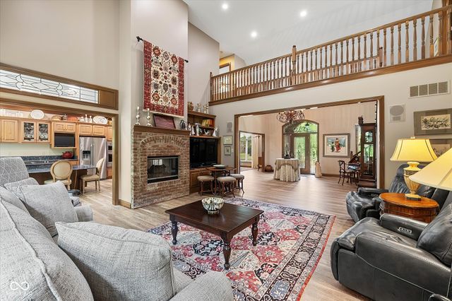 9020 Shetland Lane, Indianapolis, IN 46278