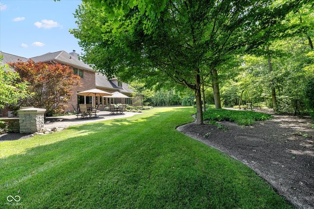 9020 Shetland Lane, Indianapolis, IN 46278