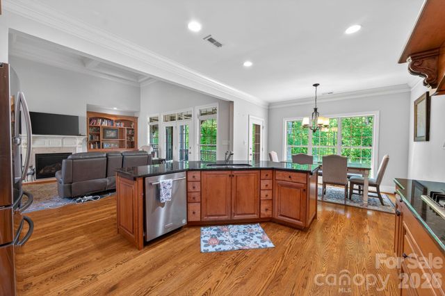 3138 rappahannock Court 16, Matthews, NC 28104
