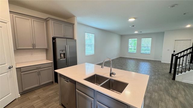 17064 QUICKSILVER AVENUE, Winter Garden, FL 34787