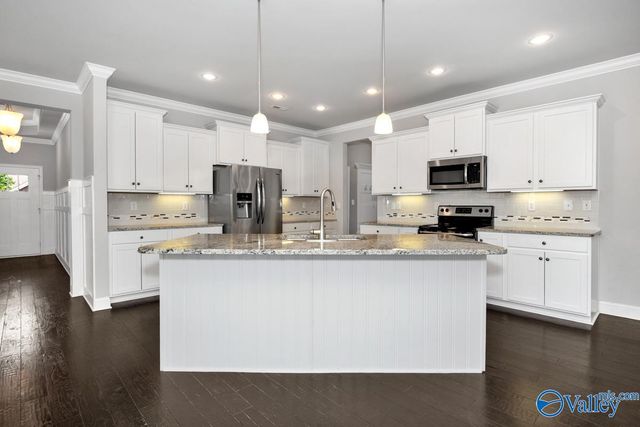 207 Blackwood Drive, Madison, AL 35757